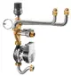 Vorlauftemperaturregelmodul von Oventrop mit angeschlossener Hocheffizienz-Pumpe, ausgestattet mit Verbindungsleitungen und Regelgerät, für Flächenheizkreise.